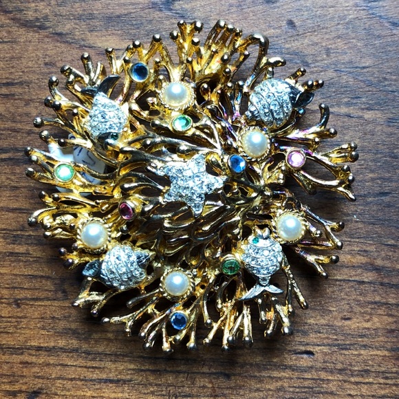 🐙🐚🐠 RIP IVANA Ocean Lovers pendant & brooch - Picture 8 of 11